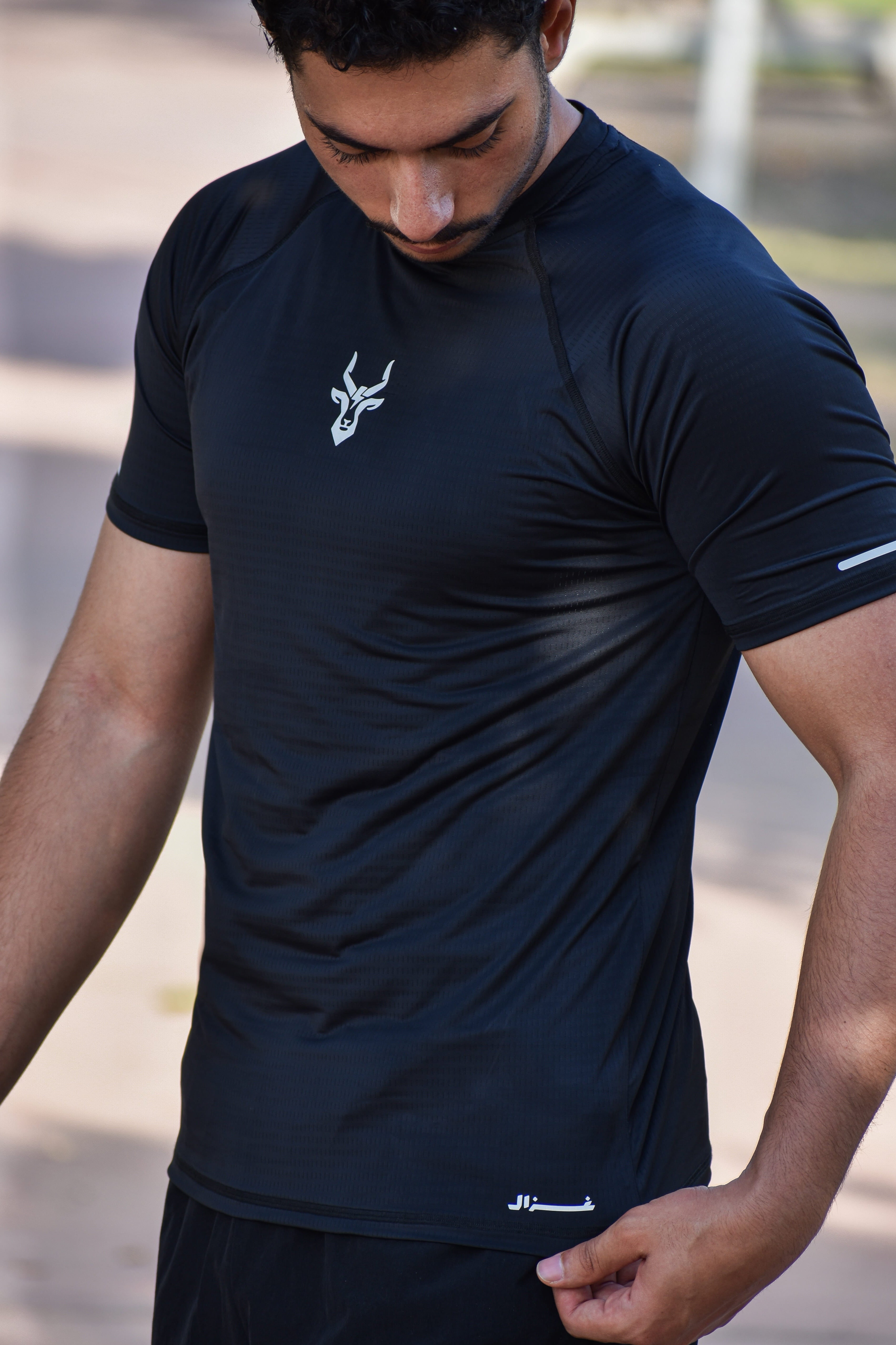 Ghazal Max Vent Black